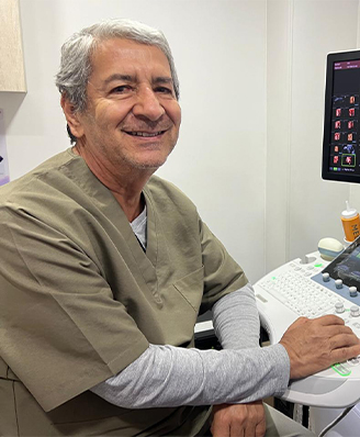 DR. ARTURO CUEVAS